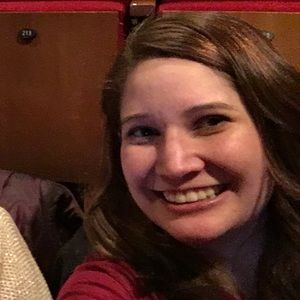 Meet your Posher, Abby